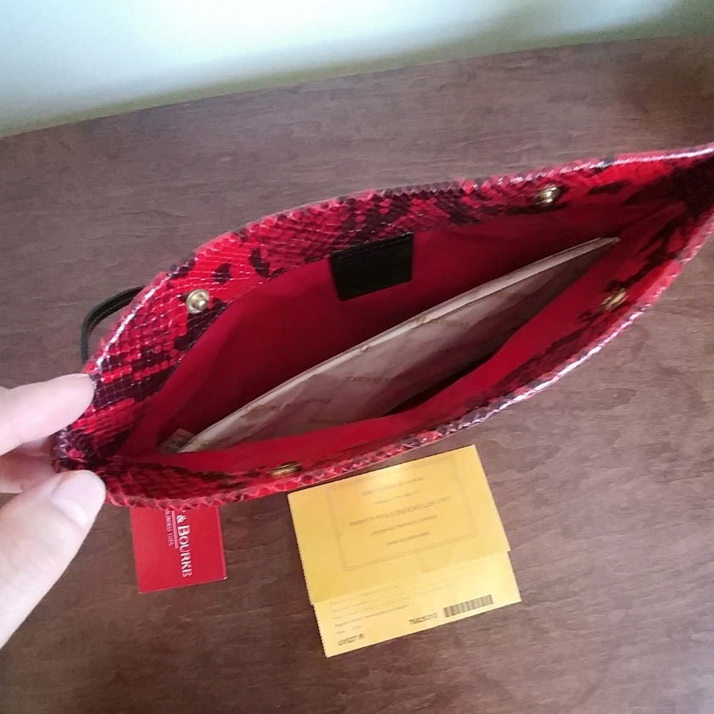 Dooney & Bourke foldover clutch fire red & black - Picture 4 of 8